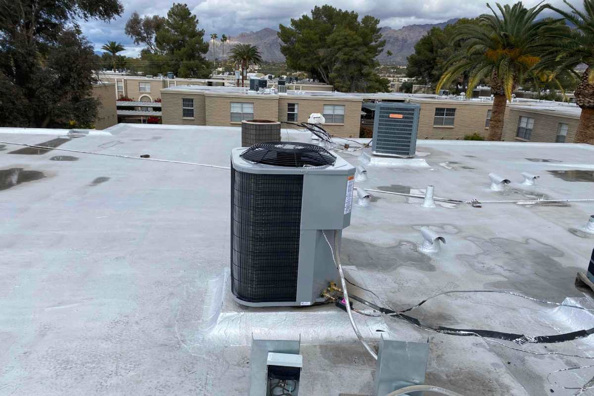 Air conditioning unit on the roof installed by a Done Rite Services HVAC technician, providing personalized solutions.